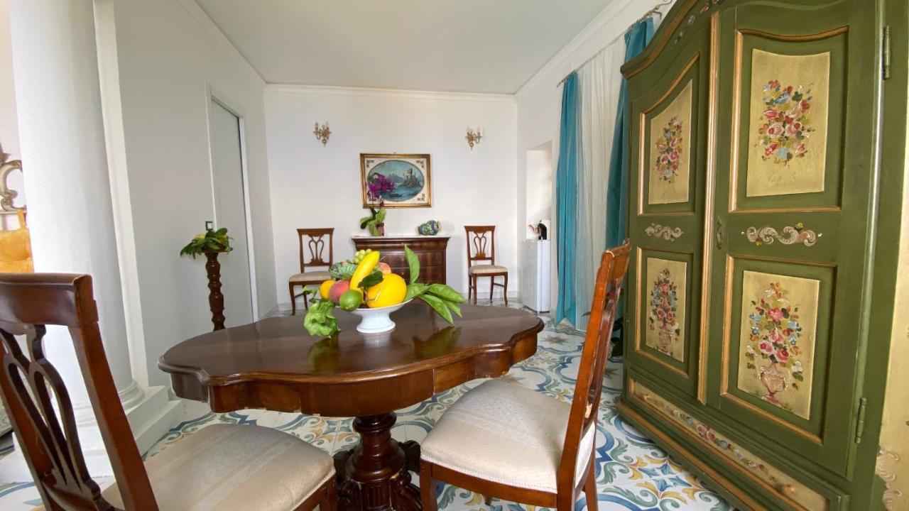 Villa Don Mimi Guarnaschelli La Dependace تاورمينا المظهر الخارجي الصورة