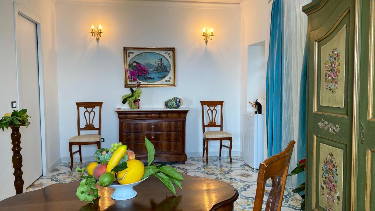 Villa Don Mimi Guarnaschelli La Dependace تاورمينا المظهر الخارجي الصورة