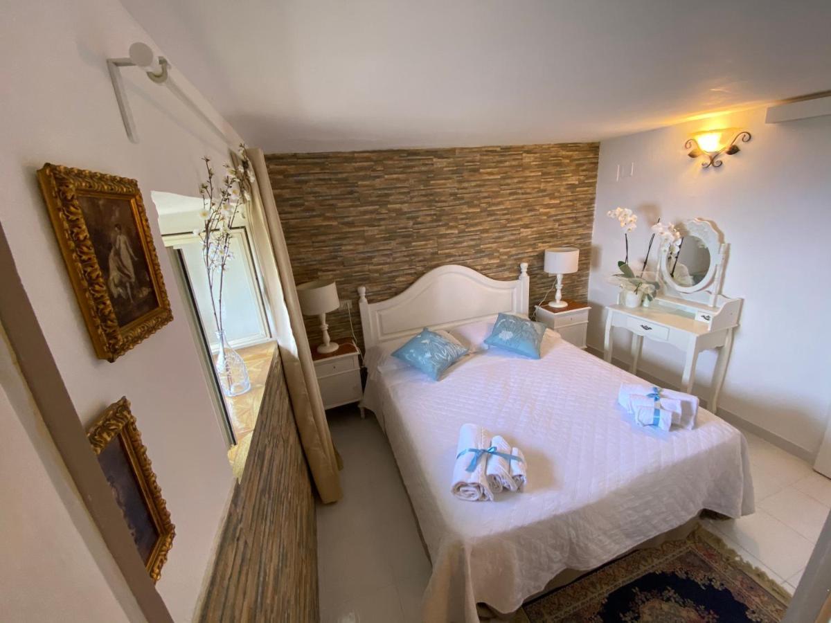 Villa Don Mimi Guarnaschelli La Dependace تاورمينا المظهر الخارجي الصورة