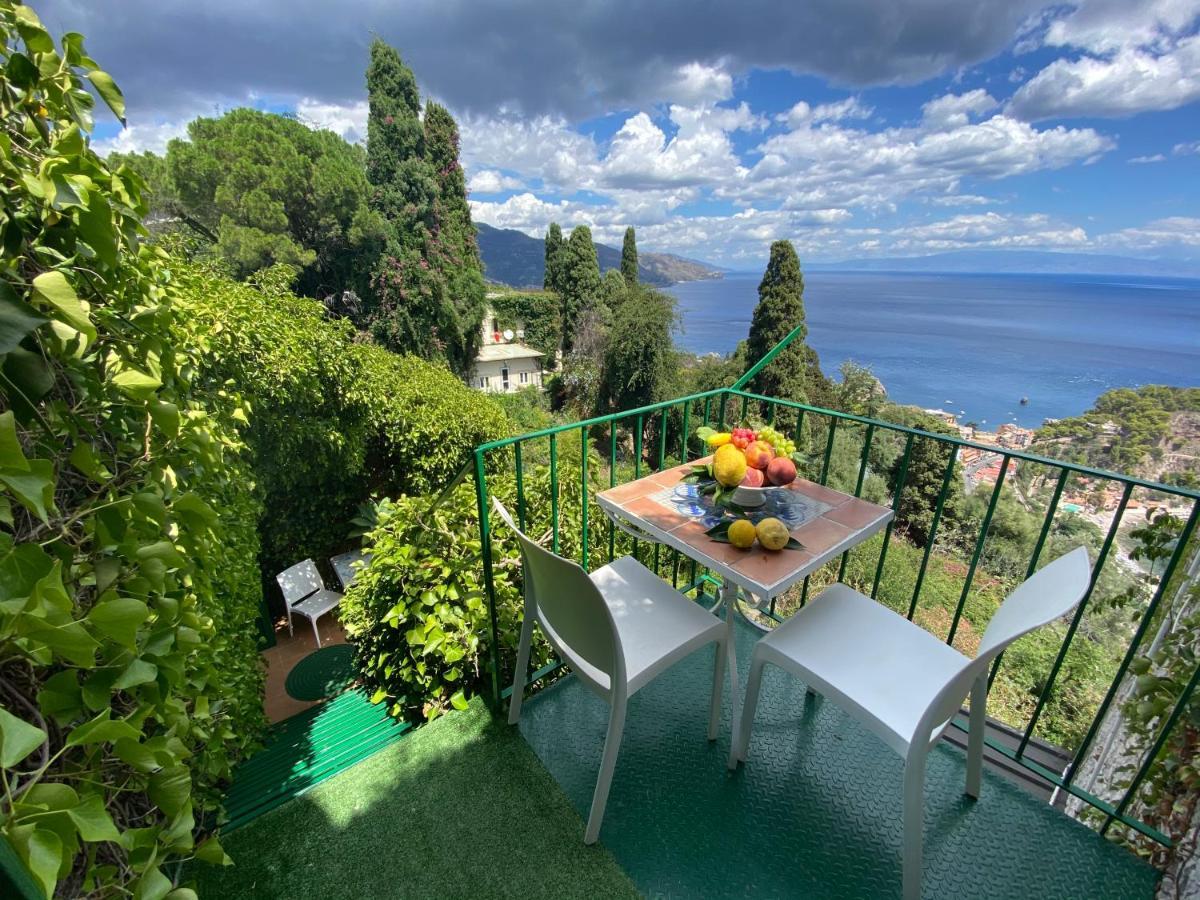 Villa Don Mimi Guarnaschelli La Dependace تاورمينا المظهر الخارجي الصورة